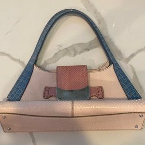 Adorable pink and blue Tod’s shoulder bag